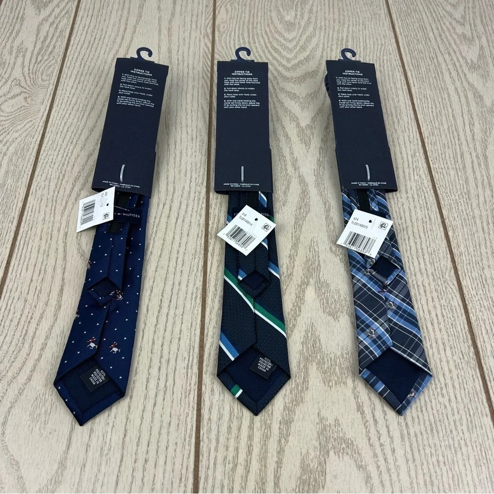 Tommy Hilfiger Boys Zipper Ties Multi Pattern $25 Penguin Stripe Santa